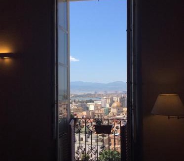 Historic Castle District Casa | Relais Santa Croce