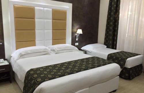Rione II Trevi Hotel | Relais Trevi 95 Boutique Hotel