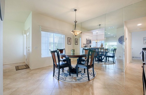 Palm Desert Condominio | Relajarse y disfrutar con estilo y comodidad en el desierto