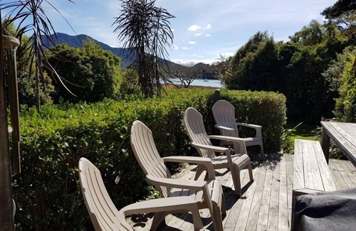 Ngakuta Bay Casa | Relájate y disfruta - Waterfront Bach at Ngakuta Bay
