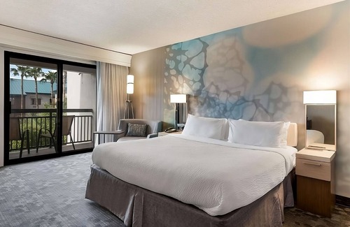 Tempe Hotel | Relax and Recharge! Outdoor Pool, Pet-friendly, Close to Tempe Marketplace!