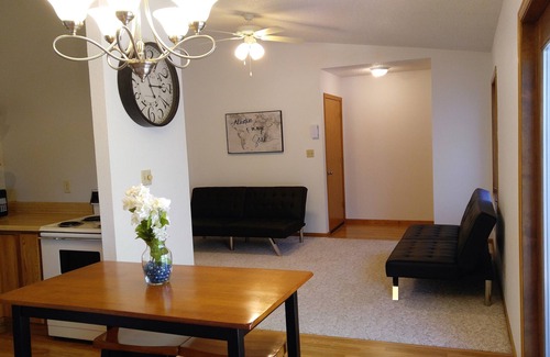 Bismarck Apartamento | ¡Solo su casa * a 5 minutos de Capital y hospitales!* *
