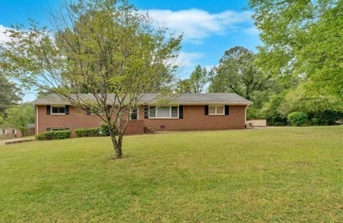 Church Street Casa | Relax and retreat in Fayetteville
