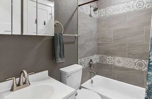 Southeast Colorado Springs Casa | Relax and unwind in style!