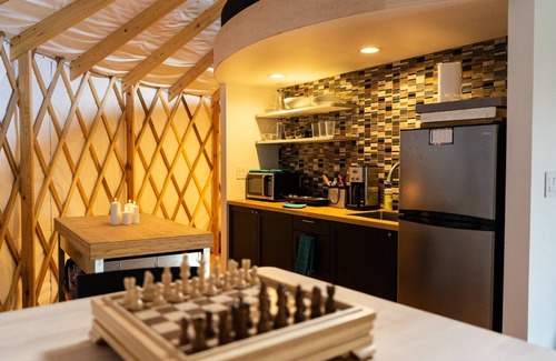 Mathias Casa | Relax and unwind at Solar Solitude