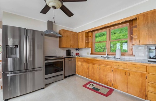 Nauvoo Casa | Relax at Eagle's Nest on the Mississippi River!