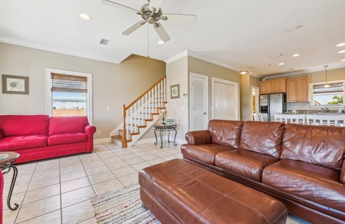 Bahama Beach Condominio | Relax at Second Wind – Gulf Views on Every Floor, 3 Suites, Pool & Free Guest Perks