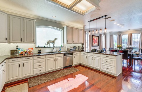 Carriage Hill Casa | Relax By Pool, Soak in Hot Tub: Plano Home