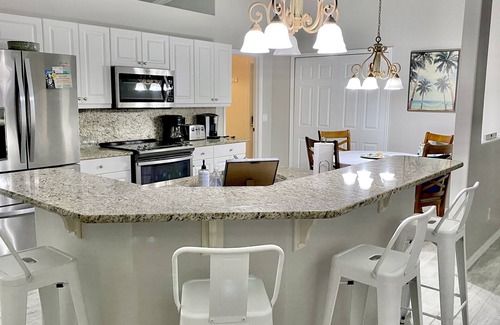 Burnt Store Casa | Relax!! Canal Home, Sunsets, Heated Pool, Lanai with TV, Boat Dock, Gulf Access