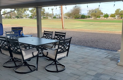Sun City Casa | Relax & Enjoy the sun on the Covered Patio & Golf Course View