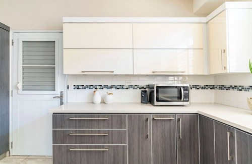 Maleza Baja Casa | Relax Home Plenty Space Near The Airport - 4min