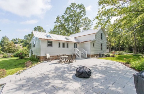 Hurdle Mills Casa | Relax in an upscale, renovated gem