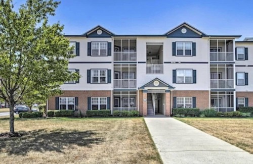Villages of Five Points Condominio | Relax in Lewes Condo near the beaches!
