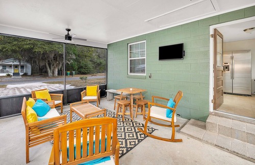 Darien Casa | Relax in Style: 3BR Home w/ Screened Patio, Walk to Downtown, Boat Parking Here!