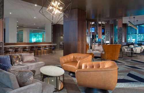 Arlington Casa | Relax in Style & Comfort! Onsite Dining & Pool
