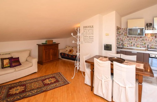 Avigliano Umbrio Apartamento | Alojamiento de 2 habitaciones en Avigliano Umbro