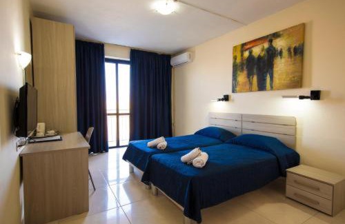 Qawra Hotel | Relax Inn Hotel
