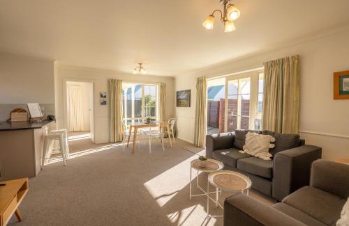 Twizel Casa | Relax on Rata, Cottage 1