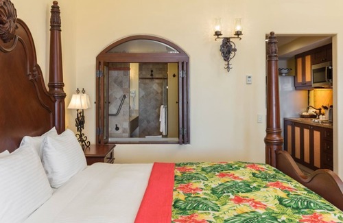 Los Cabos Hotel | Relax & Recharge in Your 1BR Hacienda Encantada Condo