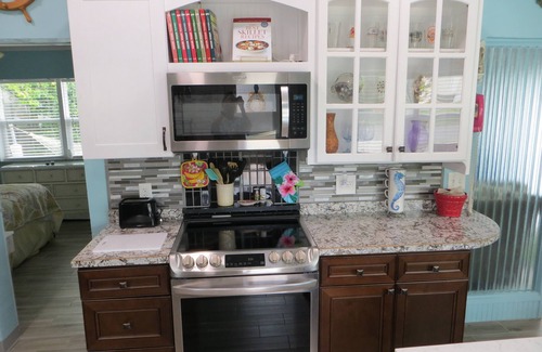 West Panama City Beach Cabaña | Relax,Refresh,Enjoy this 2 bedroom cottage 2 blocks to Beautiful Laguna Beach