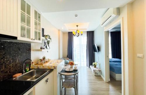 Saen Suk Apartamento | Relax room &The Blu x Bangsaen BHB