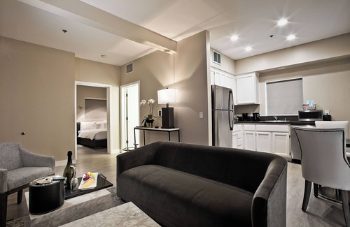 Sunnyvale West Hotel | Relax & Stay Central | The Grand Hotel El Camino Real