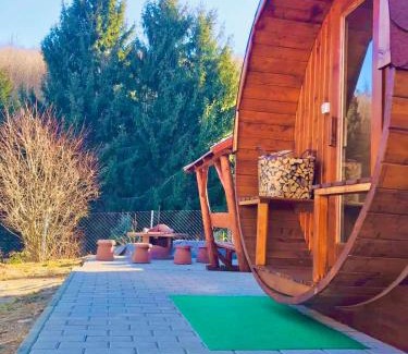 Paradsasvar Apartamento | Relax Wellness Apartman