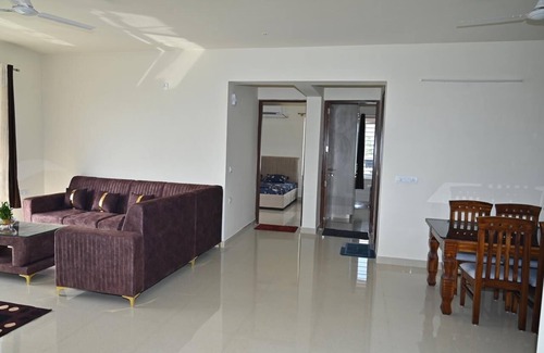 Mysore Apartamento | Relax with family at Charming 2bedroom apartmnt with WiFi AC in wonderful Mysore