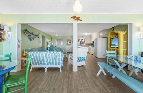 Panacea Casa | Relax with the whole family at this peaceful place to stay.