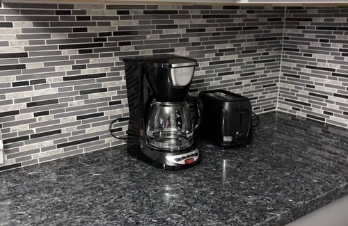Orange Casa | Relax with your family in this newly renovated home away from home.
