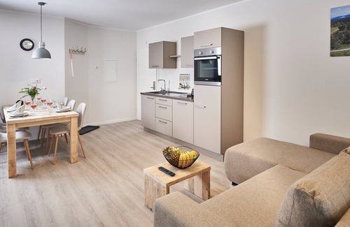 Winterberg Apartamento | "Relaxation and Adventure Await at Smart Resorts Haus Azur!"