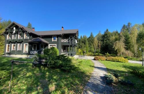 Manyava Chalet De Esquí | Relaxation in Guta Гута покращене шале