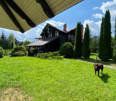 Manyava Chalet De Esquí | Relaxation in Guta Гута покращене шале