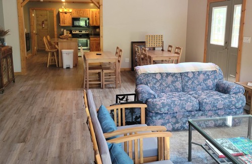 Paris Casa | Relaxation or Adventure- both await you at Riverside Lodge on the Muskegon River