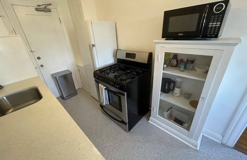Fort MacArthur Apartamento | RelaxBeachPad Beachside Studio!Parking&Laundry