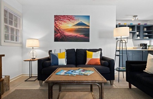 Wilmington Apartamento | Relaxed Garden - 4 miles to Beach!