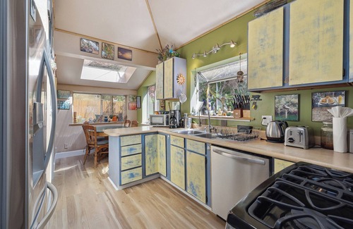 Lagunitas Casa | Relaxing redwood forest home with hot tub and sauna at Lagunitas Creek