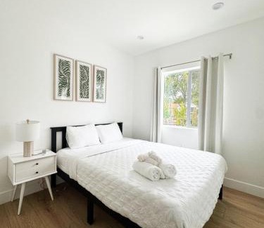 Calabasas Casa | Relaxing 2BR Escape in Trendy West LA - CM-CAL