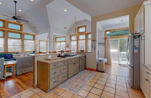 Pine Island Casa | Relaxing 6BR Dog Friendly | Private Pool | Hot Tub