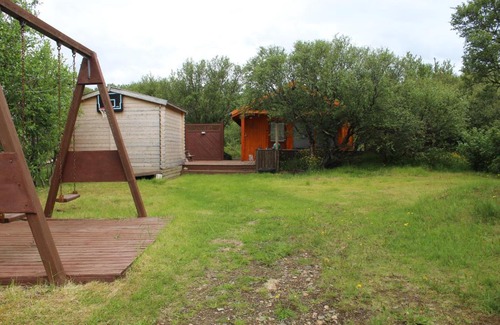Husafell Casa | Relaxing and cozy cottage with hot tub