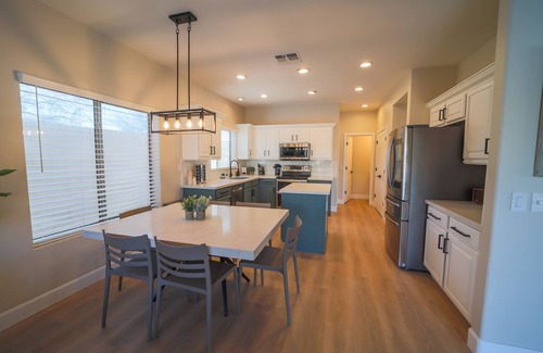 Deer Valley Casa | Relaxing and Spacious Model-Home w/ A Resort-Style Backyard & Heated Pool
