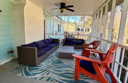 Charleston Casa | Relaxing, boho home, central to many attractions
