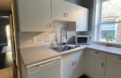 Edgewater Casa | Relaxing City Haven