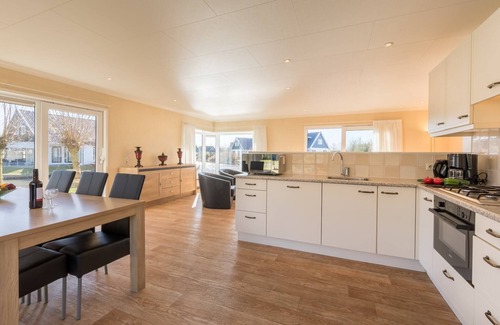 Gasselternijveen Villa | Chalet independiente junto al lago
