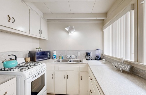 Pierpont Bay Casa | Relaxing duplex w/ private fenced patio - 200 feet to Pierpont Beach