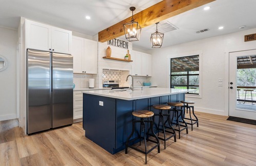 Wimberley Casa | Relaxing family friendly farmhouse minutes from the shops at Wimberley square!