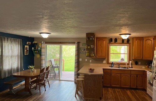 Rapid City Casa | Relaxing Family Home