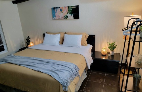 Escondido Otro | Relaxing Farm Vibes Near Safari Zoo Legoland & Wineries