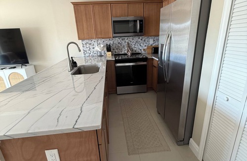 Belle Vista Condominio | Relaxing Getaway Beach Condo in St. Pete Beach