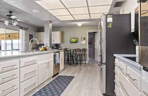 Sun City West Casa | Relaxing Getaway In Sun City 55+ Golf Community!